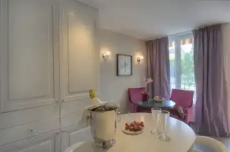La Bastide de l'Oliveraie - 77