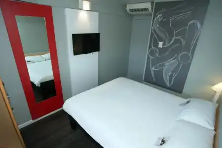 ibis Nimes Ouest - 62