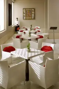 The LaLiT New Delhi - 14