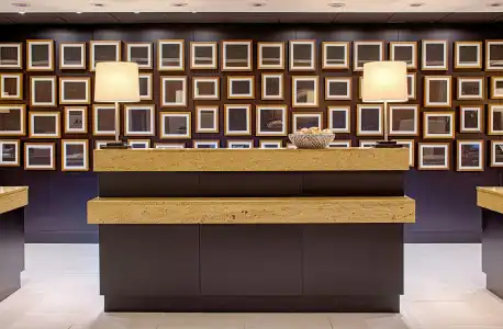 DoubleTree by Hilton Houston - Greenway Plaza - 1