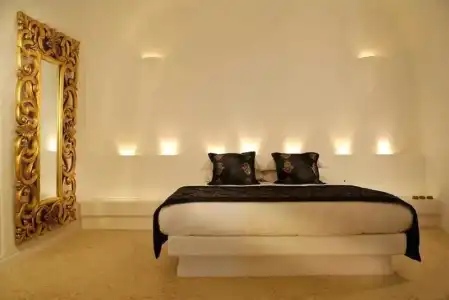 Above Blue Suites - 57