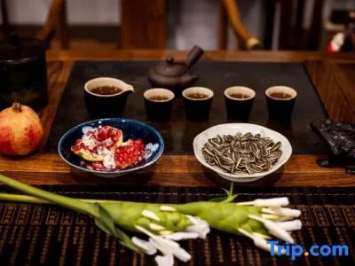 Yu Yue Mansion - 16