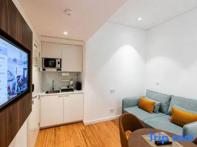 The 7, Suites, Studios & Apartments - 58