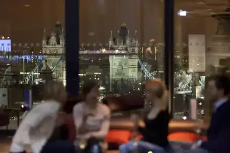 DoubleTree by Hilton London -Tower of London - 23