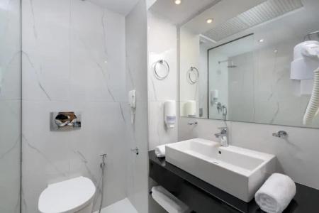 Oceanis Beach - 45