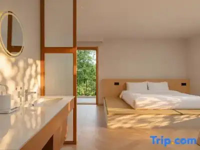 Route Inn Hakata Ekimae - 155