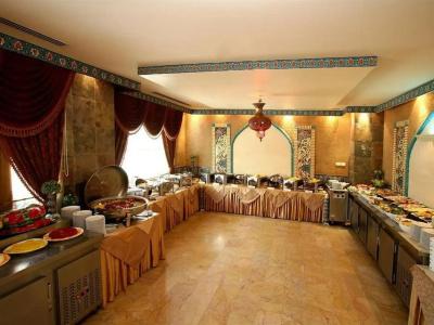 Mourouj Apartments by Mourouj Gloria - 11