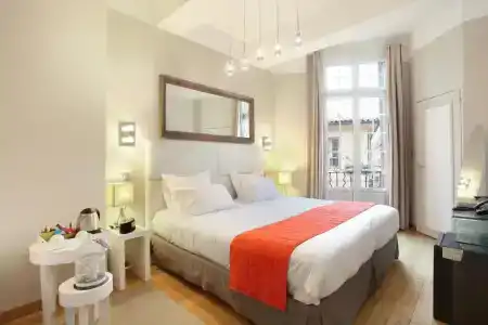 Hôtel De France - 34