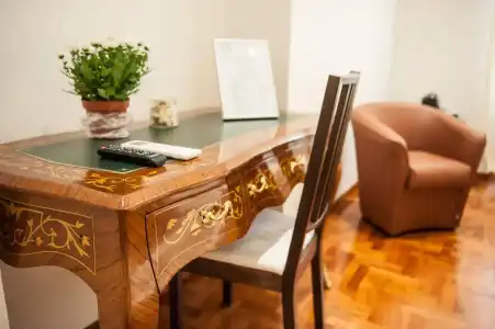 Lh Royal Suites - 9
