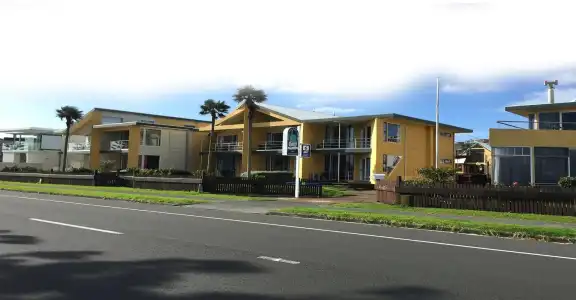 Bucklands Beach Waterfront Motel - 0
