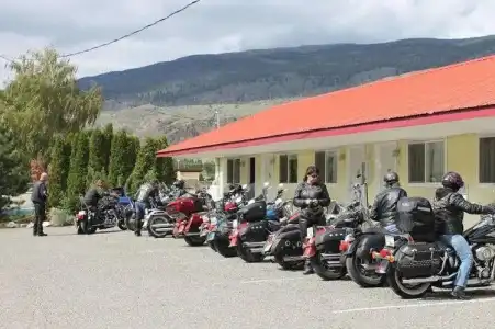 Sage Hills Motel - 19