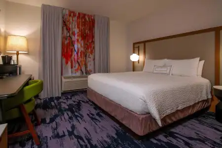 TownePlace Suites by Marriott Venice - 29