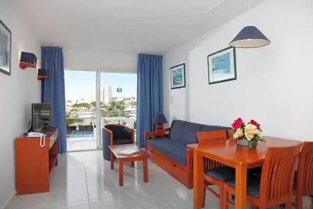Suites Roc Portonova - 39