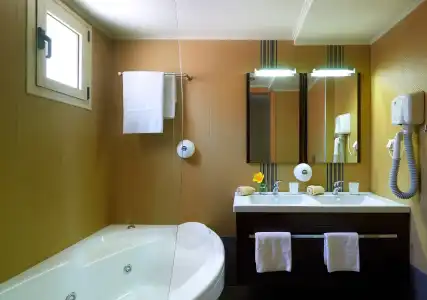 Macaris Suites and SPA - 64