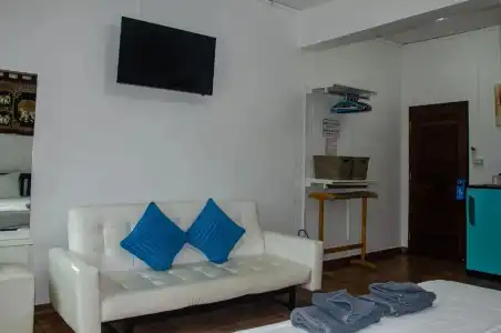 Allstar Guesthouse - 53