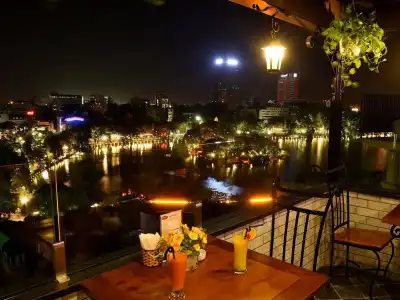 Centre Point Hanoi - 19
