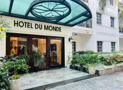 du Monde - 15
