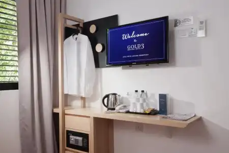 Gold3 Boutique - 41