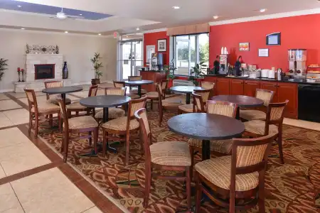 Americas Best Value Inn Lubbock E - 26