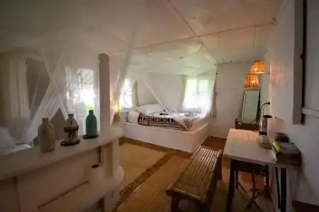 Colorful Hut - 44