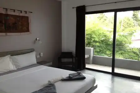 Sairee Sairee Guesthouse - 1