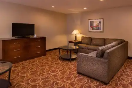 Best Western Ambassador Inn & Suites - 171