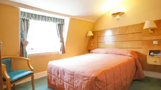 Nayland - 34