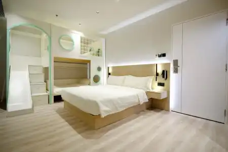 Rest Bugis - 3
