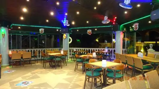 Maxwell Holiday Club - 18