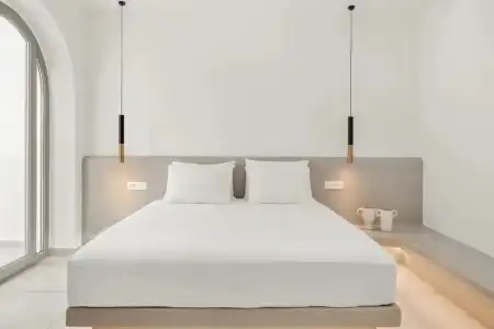 Oyster Luxury Suites - 2