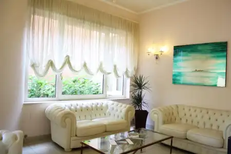 Semiramide Palace - 1