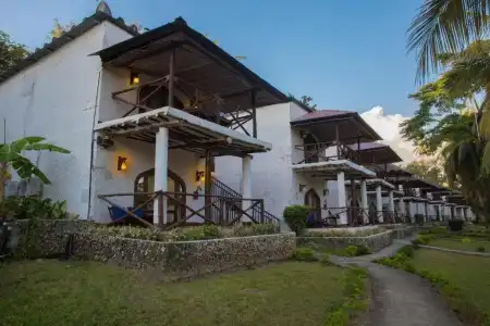 Zanzibar Beach Resort - 11