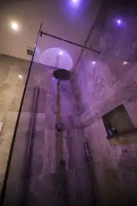 The Roman Empire Guesthouse - 127
