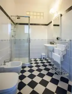 City Garden Guest House - 7