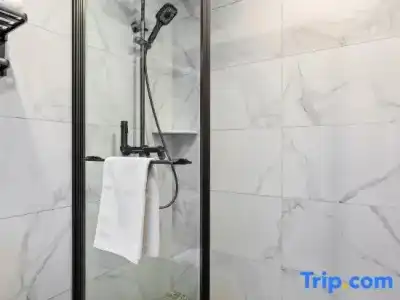 Ramada by Wyndham Flushing Queens - 38