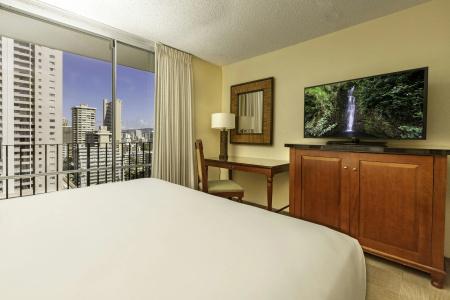 Ohia Waikiki Studio Suites - 2