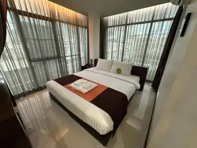 Collection O The Bangkok Airport Link Suite - 22