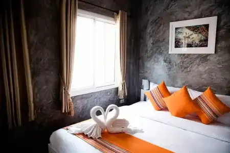 Ban's Avenue Guest House - 29
