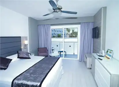 Riu Palace - 26