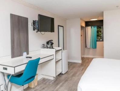 Costa Art Laguna Beach - 48