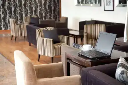 Best Western Palm - 22