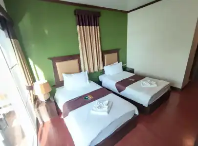 Baantip Suantong - 23
