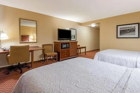 Hampton Inn & Suites Florence-North-I-95 - 56