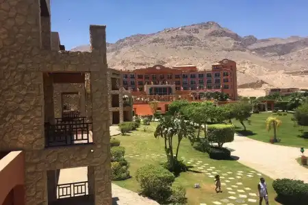 Mövenpick Resort El Sokhna - 1