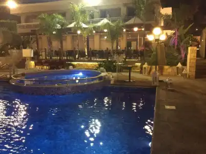 The Caravel - 12