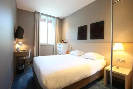 Hôtel de France - 12