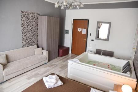Mirosa Bed and Breakfast - 15