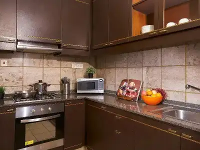 Orchard Parksuites - 96