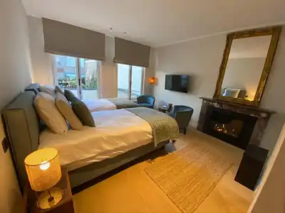B&B Anna's - 4