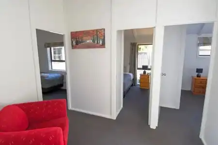 Middle Park Motel - 47